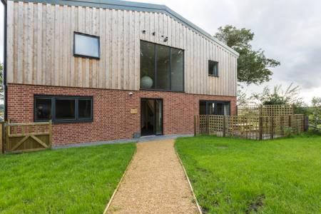 Heath Row Barn Holiday apartments front image